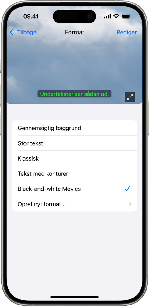 En iPhone, der viser et eksempel på undertekster med et tilpasset format.