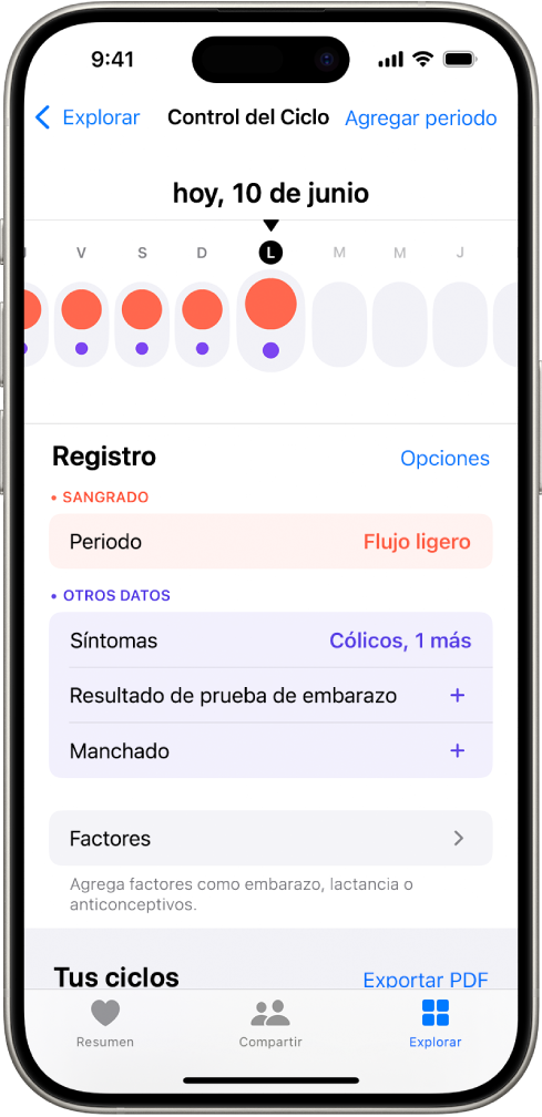 La pantalla Control del Ciclo mostrando una línea del tiempo de una semana en la parte superior. Los círculos rojos sólidos y los puntos morados marcan los primeros 5 días en la línea de tiempo. Debajo de la línea del tiempo hay opciones para agregar información sobre el periodo, los síntomas y más.